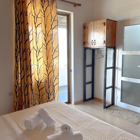 B Vishe Guest House Гирокастра Экстерьер фото